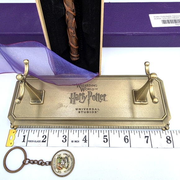Harry Potter Universal Studios 'Hermione Granger' Wand, Keychain, Wand Holder - Picture 2 of 8